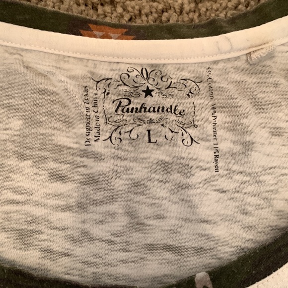 Panhandle size large graphic tee with Aztec detail - Picture 4 of 4